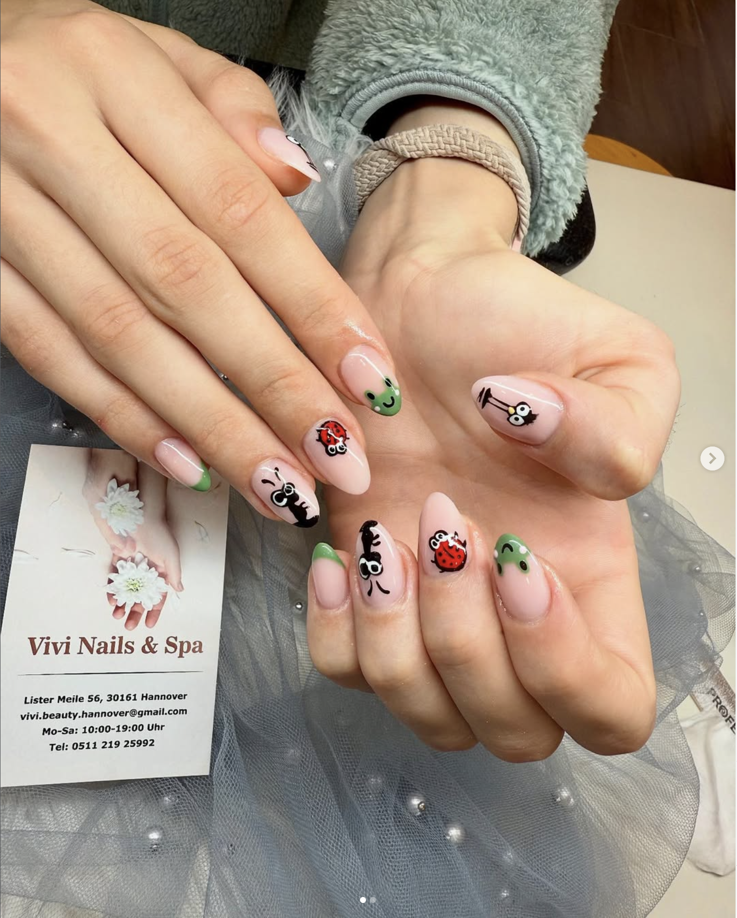 Heller und moderner Studio-Bereich